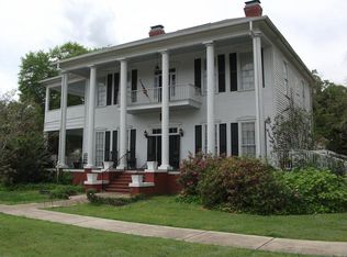 1202 2nd Ave, West Point, GA 31833