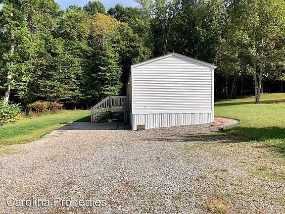 5th image of 333 Brooks Dr