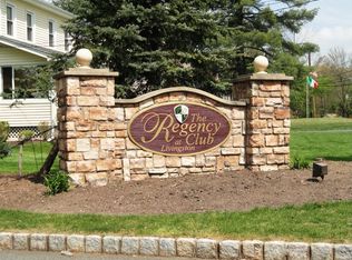 214 Edmonton Ct, Livingston, NJ 07039