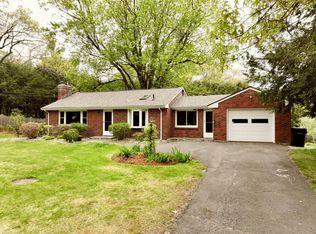 27 Williams Rd, Bolton, CT 06043