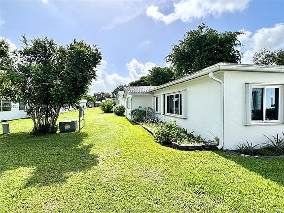 4th image of 8951 NW 13th St