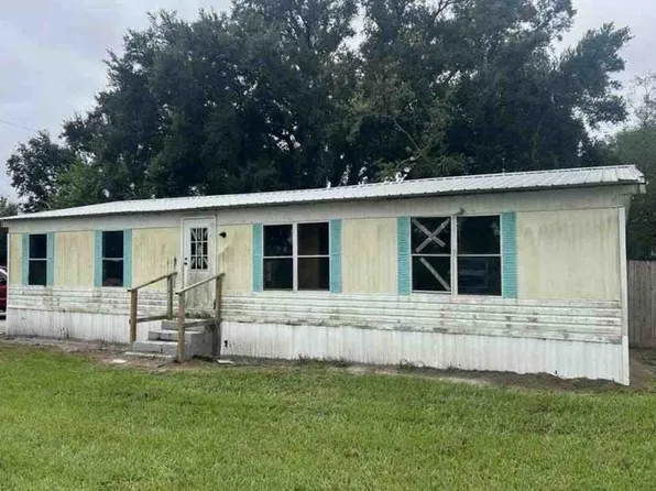 1935 Fruitland Park Cir, Eagle Lake, FL 33839