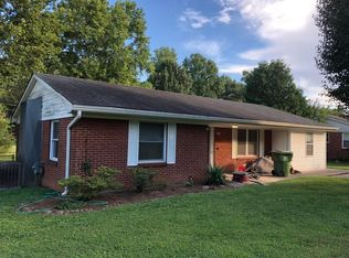 210 Barnes Ave, Maryville, TN 37803