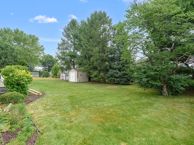 5723 Tradewind Dr — Photo 30