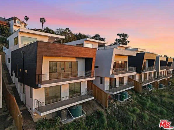 1653 N Bruce Ct, Los Angeles, CA 90026