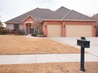 3804 Lockhart Dr, Edmond, OK 73013
