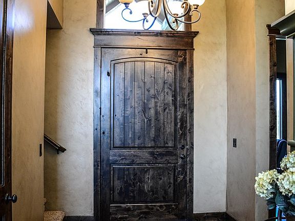 2nd image of 426 Sunterra Dr