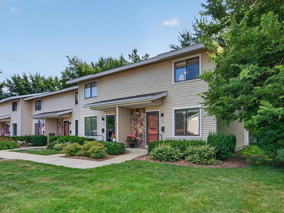 1st image of 225 Cherryview Dr