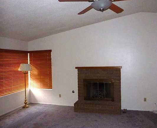 2nd image of 24963 Nogal St