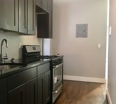 5th image of 246 Malcolm X Blvd APT 4L