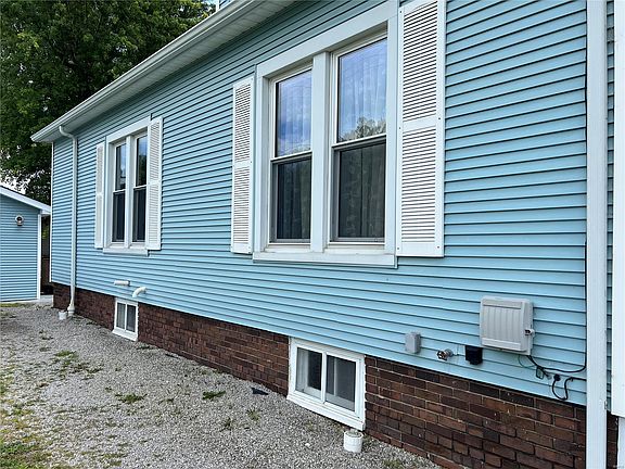 3rd image of 703 Mayo St