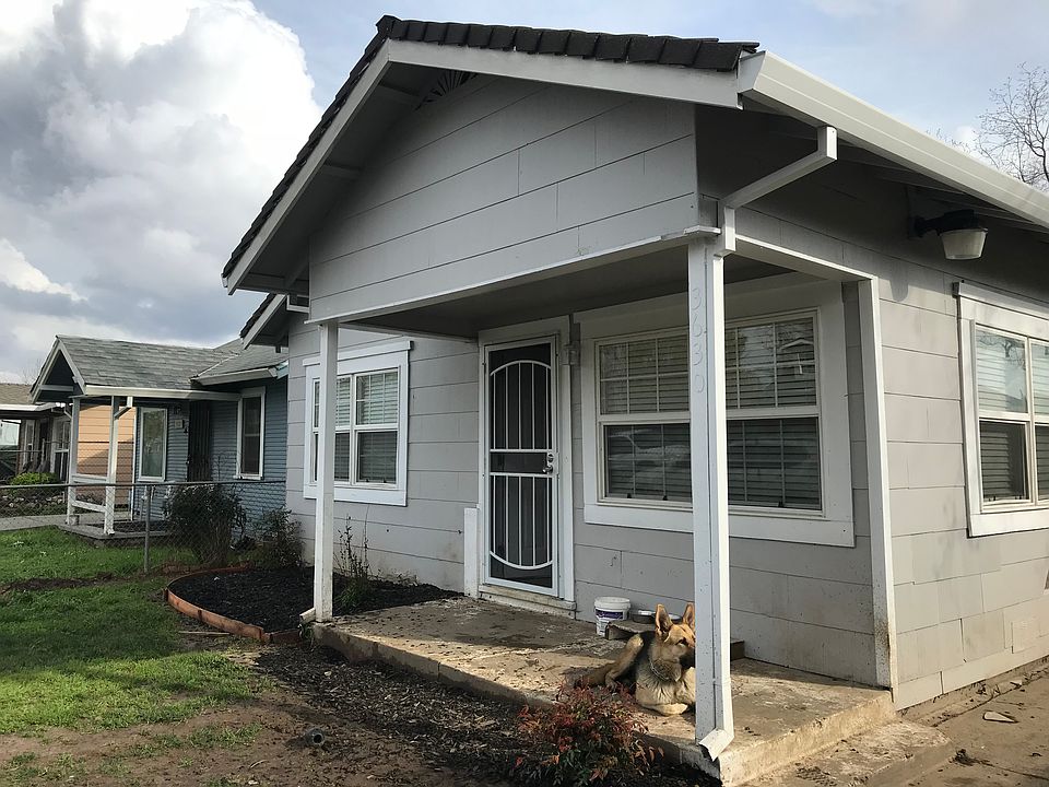 2nd image of 3630 21st Ave
