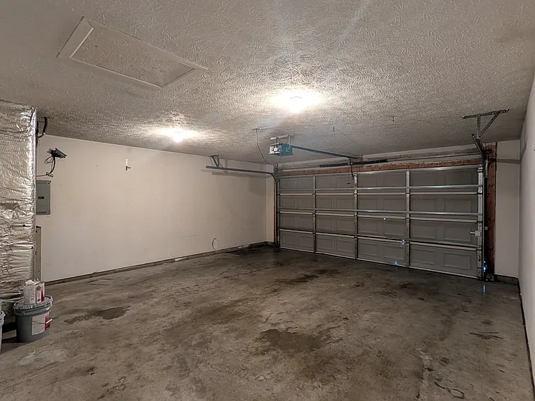 90 Phillips Ct — Photo 21