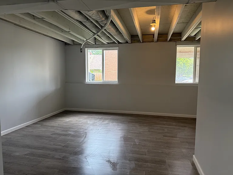 4145 S Pennsylvania Ave — Photo 33