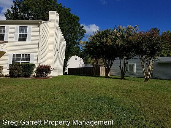 2nd image of 214 Anne Dr