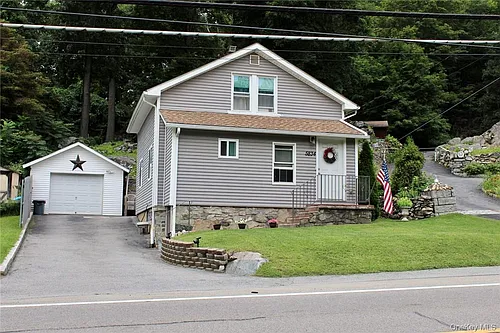 5834 Albany Post Rd Photo 1