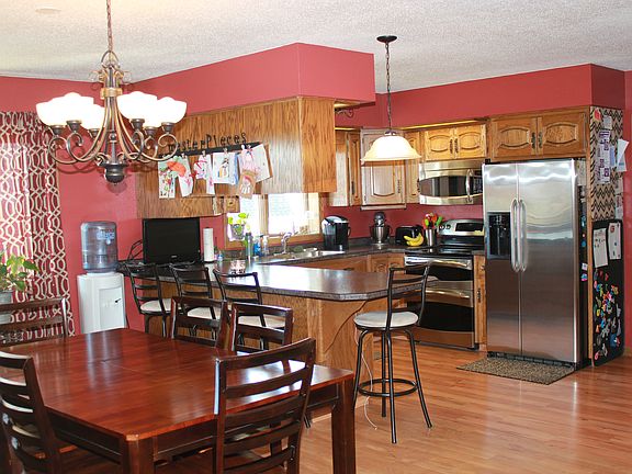 Kitchen & Dining Room