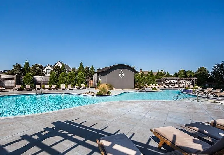 717 Riverside Dr #1105 — Photo 26