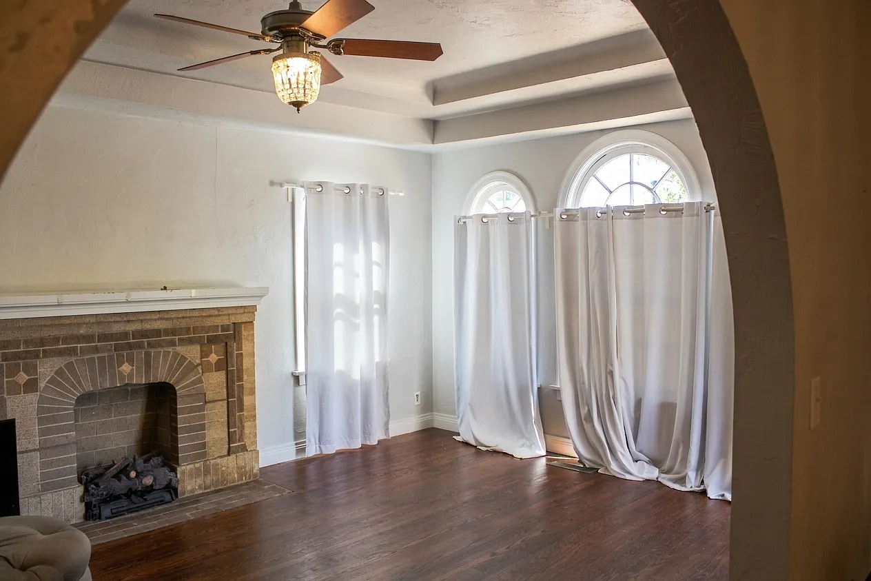 3 bed, 1421 sqft, $1,900 — Photo 4