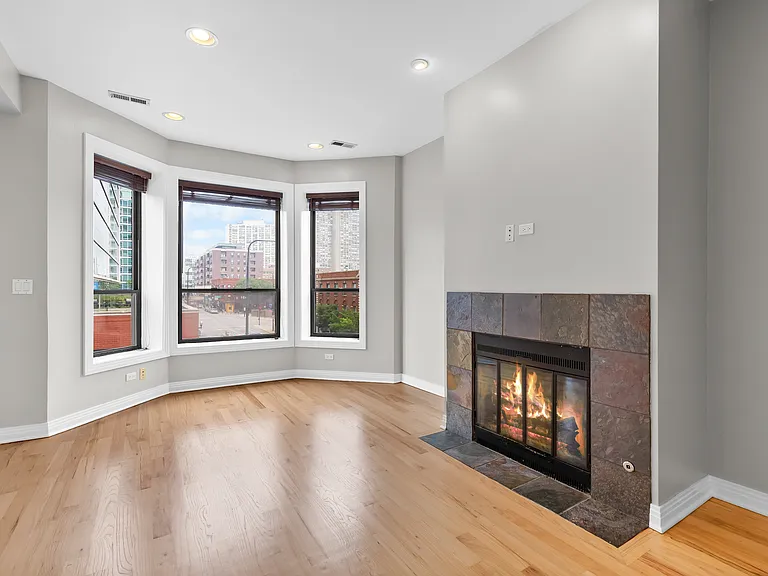 801 W Bradley Pl #3 — Photo 4