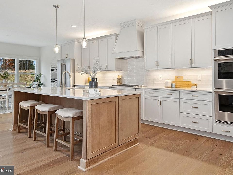 1st image of 119 Bella Dr #2MD