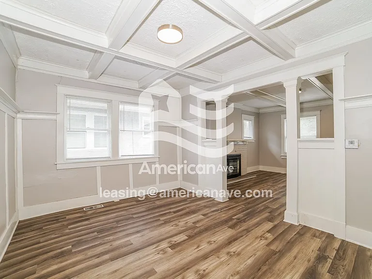 1346878_006_wm_-_dining_room_12967830.jpg