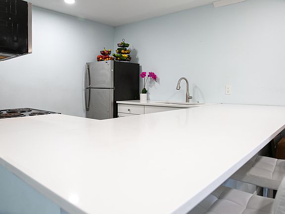 2nd image of 401 Marshall Ct NW Unit 7