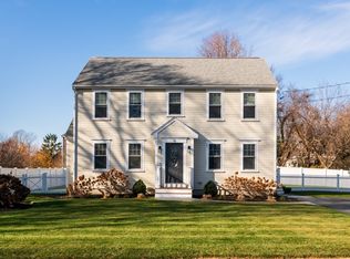 9 Pleasant St, Kingston, MA 02364