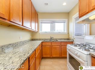 923 Lake St UNIT 3N-C3, Oak Park, IL 60301