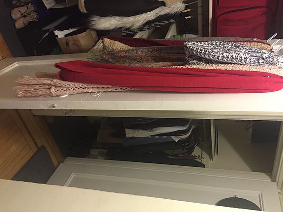 5th image of 121 W 72nd St APT 4G