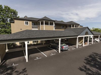 5050 S Landing Dr UNIT 302, Portland, OR, 97239