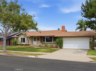 2352 Fordham Dr, Costa Mesa, CA 92626