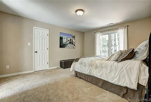 5609 Drayton Dr — Photo 15