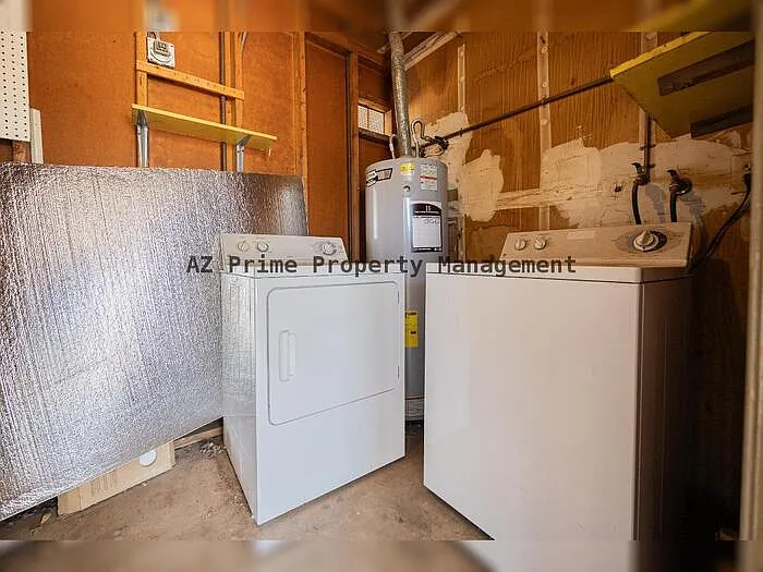 5849 S College Ave — Photo 22