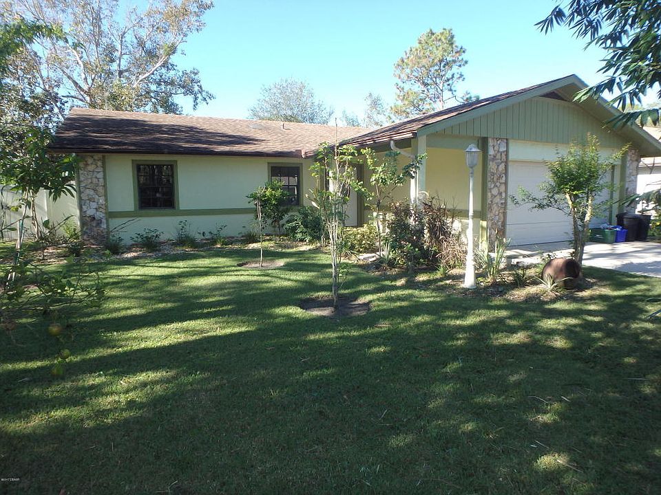 1st image of 12 Wayland Pl