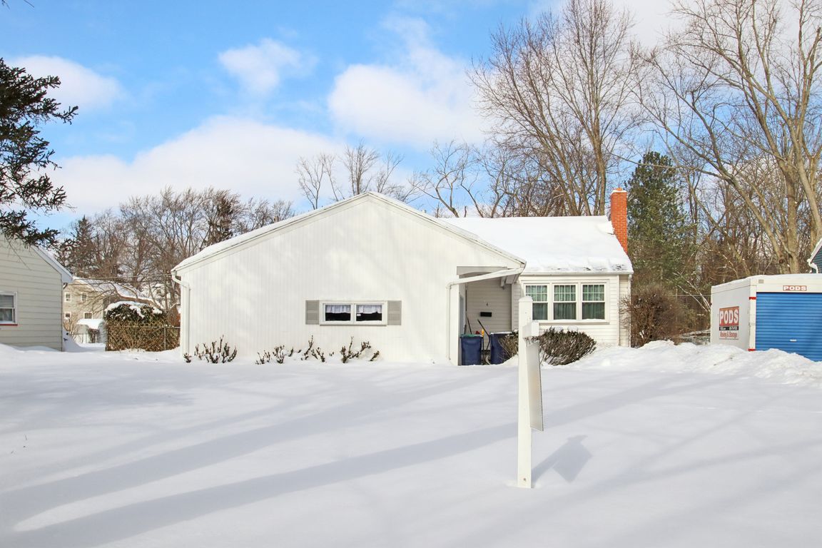 Ruth Ellen Way-S0202-001.jpg