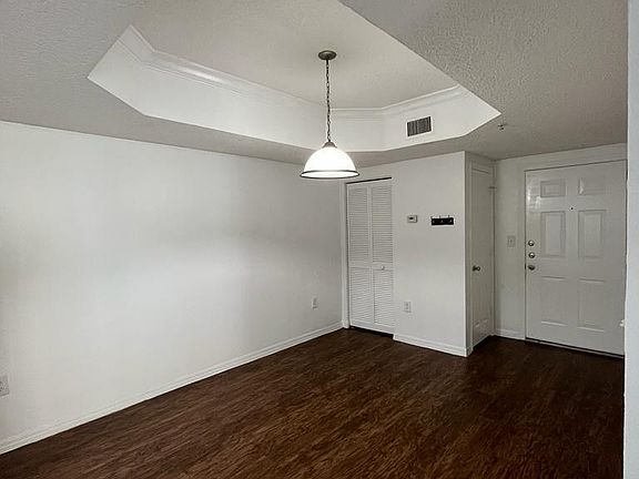 2nd image of 215 SW 117th Ter APT 204