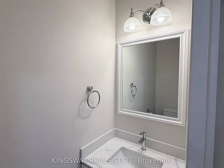 3123 Bartholomew Cres — Photo 26
