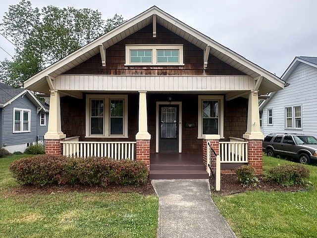 1st image of 312 College Ave