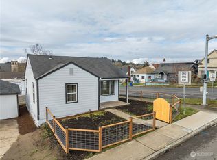 307 N 5th Ave, Kelso, WA