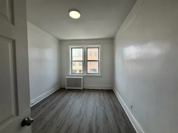 872 Broadway image 15 of 21