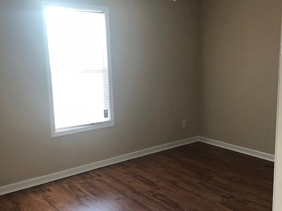 4th image of 108 Israel Ave