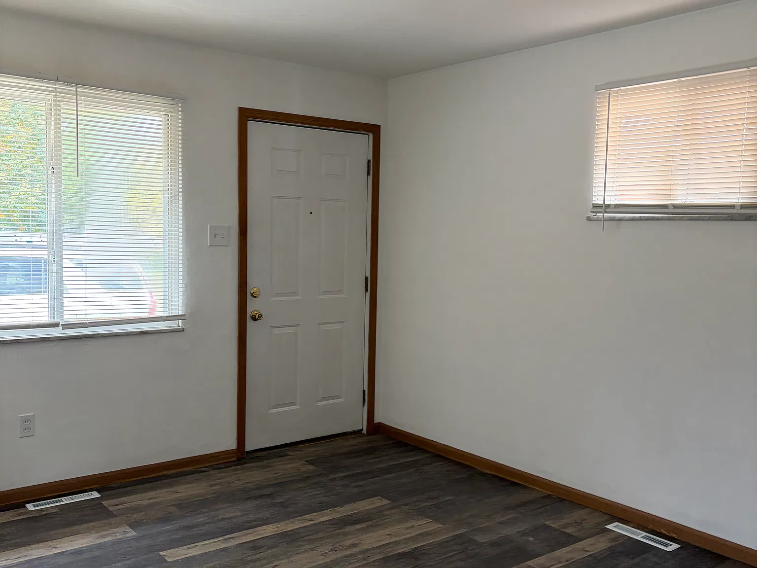 2 bed, $825 — Photo 4