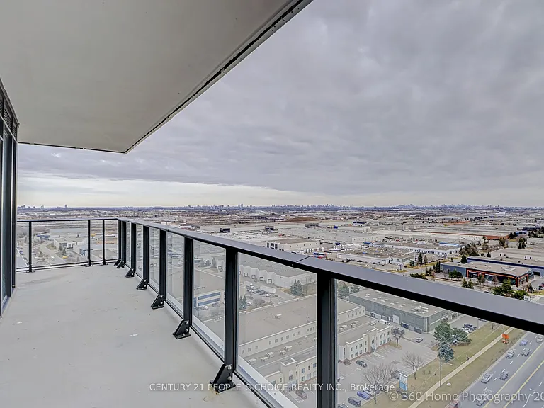9000 Jane St #2102 — Photo 25