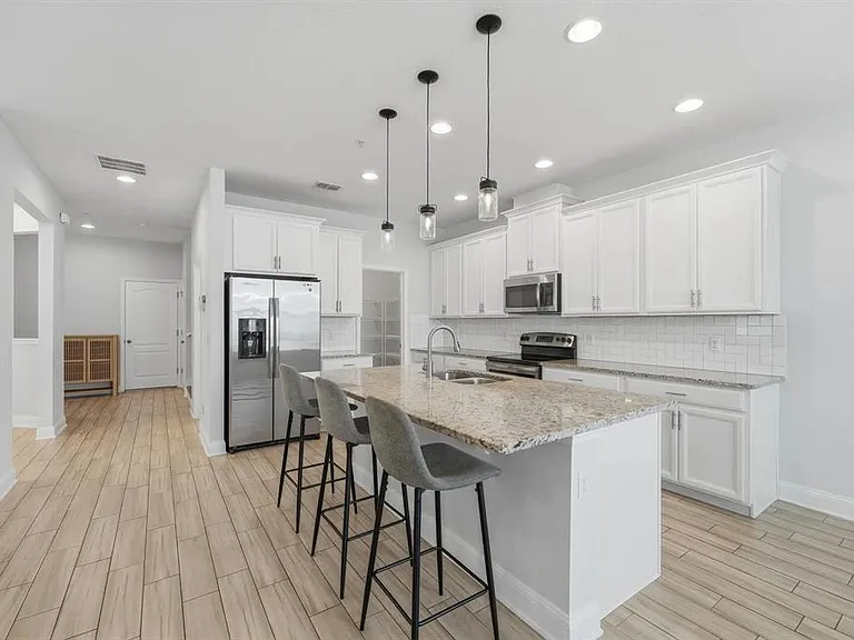 15691 Orange Harvest Loop — Photo 5
