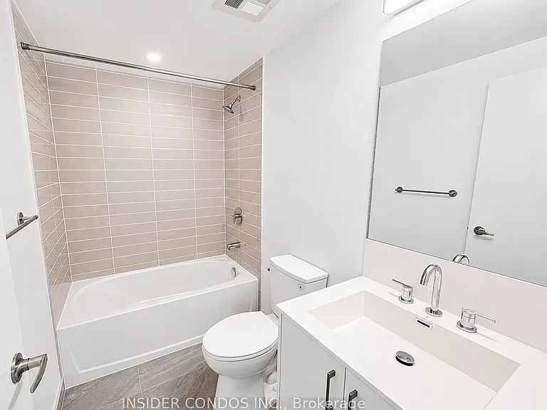 4010 Eglinton Ave W #504 — Photo 18