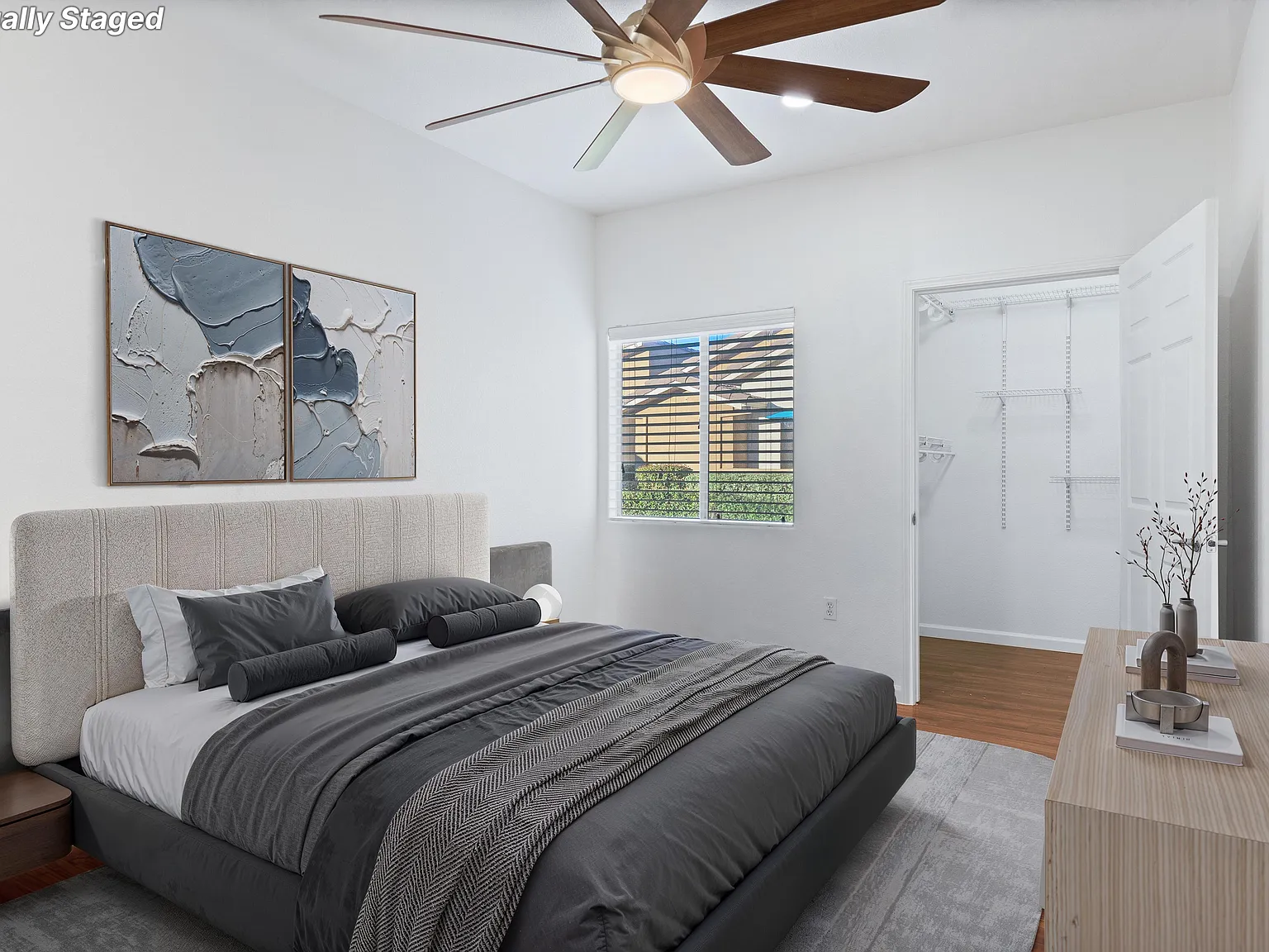 3 bed, 1211 sqft, $2,580 — Photo 4