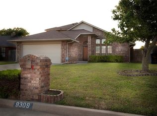 9309 Maybrook Dr, Oklahoma City, OK 73159