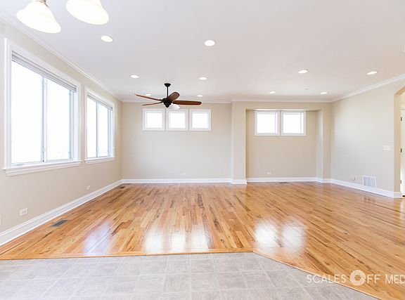 5th image of 202 S Cornerstone Dr