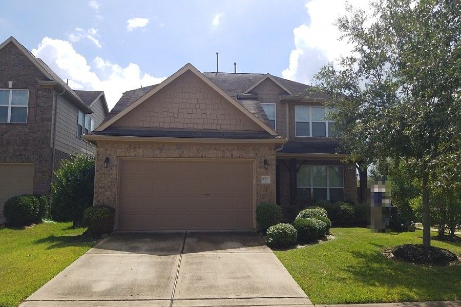 1st image of 6302 Mercer Ct